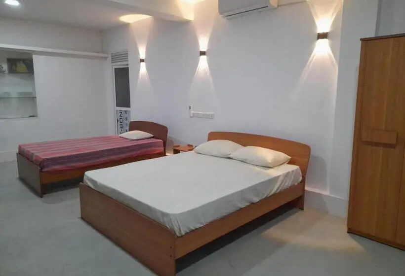 اتاق لوکس سه تخته, Shan Resort