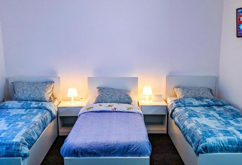 Economy Quadruple Room, Full Panorama Jerash