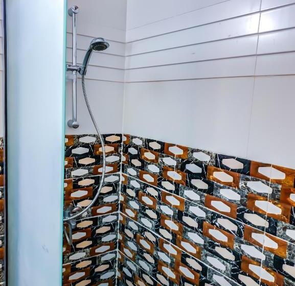 Economy Quadruple Room, Full Panorama Jerash