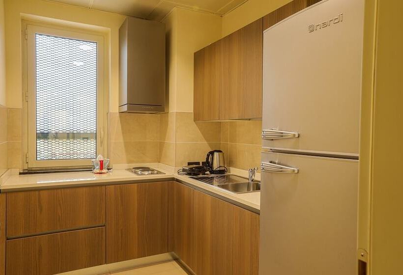 سوئیت پرزیدنت, Heliconia Park   Port Harcourt