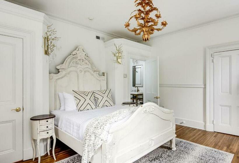 غرفة ديلوكس, The Peninsula