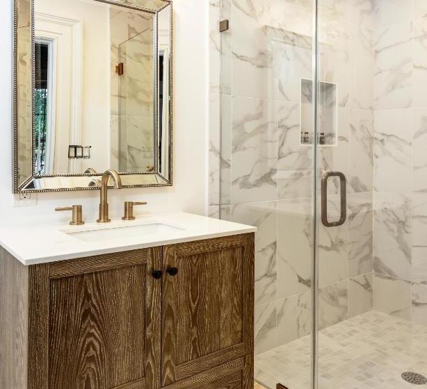 غرفة قياسية, The Peninsula