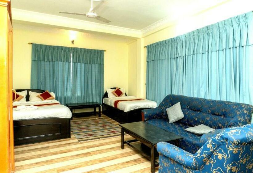 اتاق سوپریور, Homeland And Restaurant