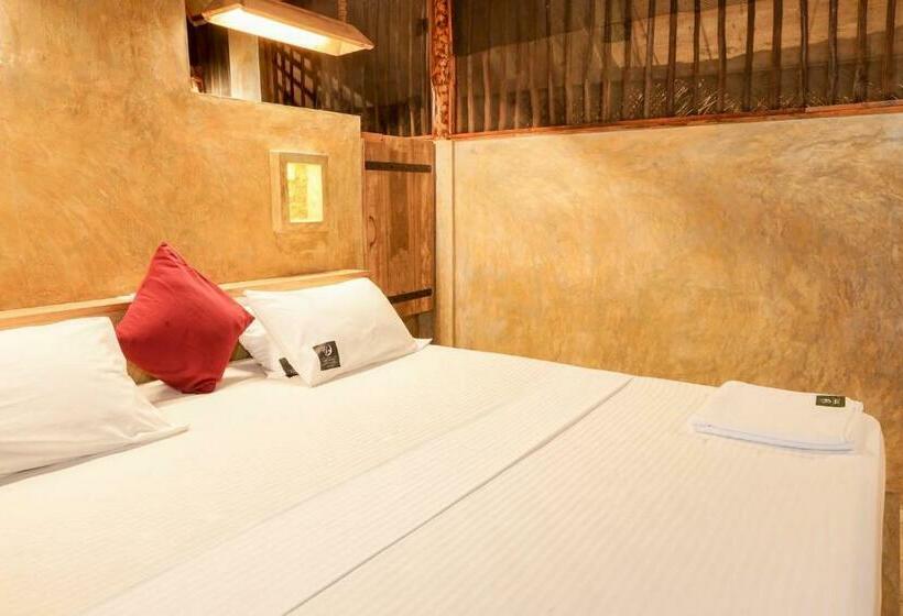 جناح مزود بحمام سباحة, Raalmadu Resort