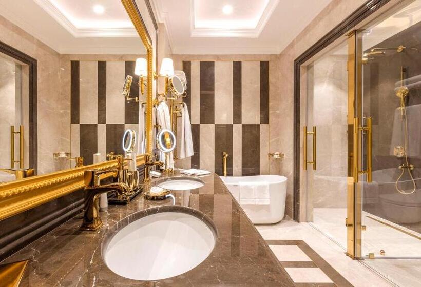 سوئیت پرزیدنت, Wellness Park Hotel Turon