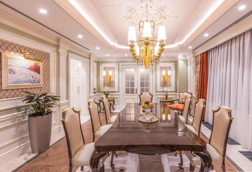 سوئیت پرزیدنت, Wellness Park Hotel Turon