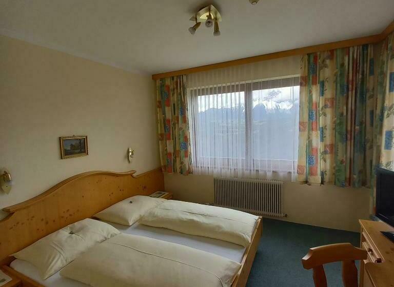 اتاق استاندارد, Pension Berghof
