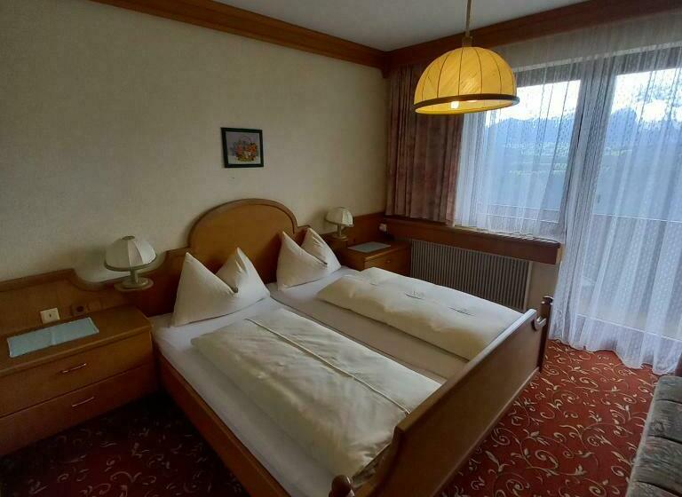 スタンダードルーム, Pension Berghof