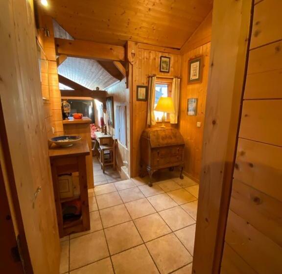 דירת חדר בקומת קרקע, Chalet Les Chouettes