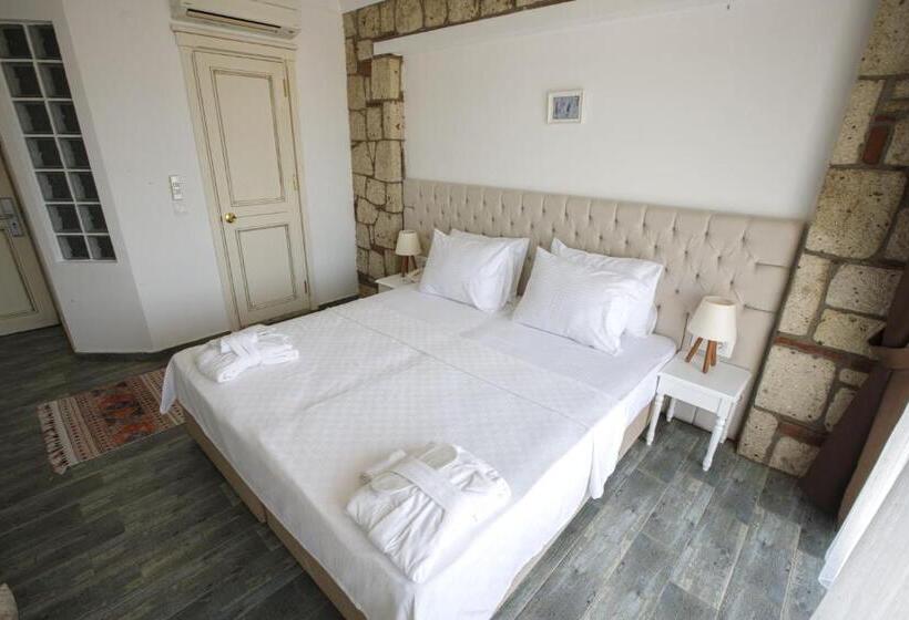 Номер Deluxe с Балконом, Albeon Luxury Hotel   Alacatı