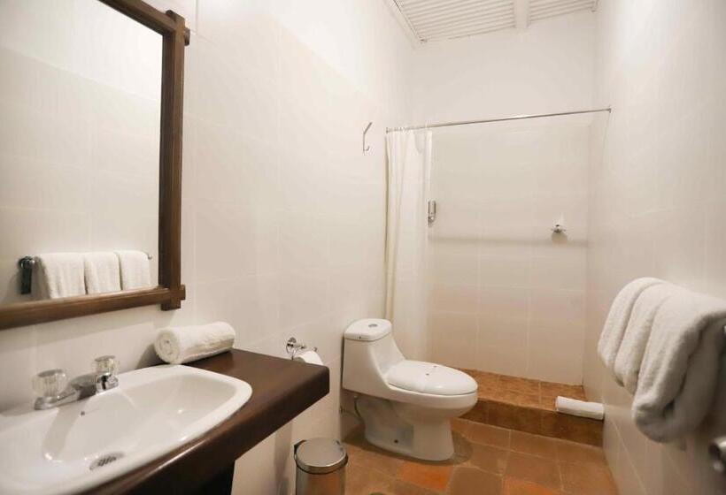 اتاق استاندارد سه نفره, La Xalca Hotel Asociado Casa Andina