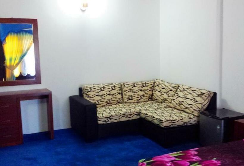 اتاق استاندارد با چشم‌انداز دریا, River View Banquet & Resort