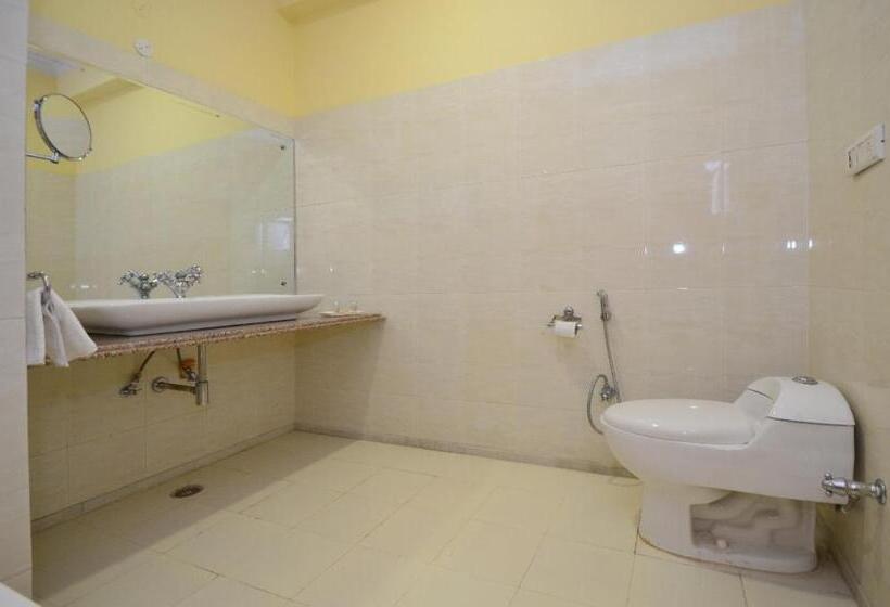 Family Suite, Aaram Baagh   A Luxury Nature Resort