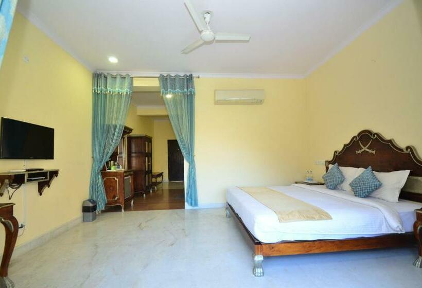 Номер Стандарт, Aaram Baagh   A Luxury Nature Resort