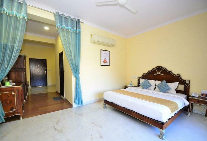 Номер Стандарт, Aaram Baagh   A Luxury Nature Resort