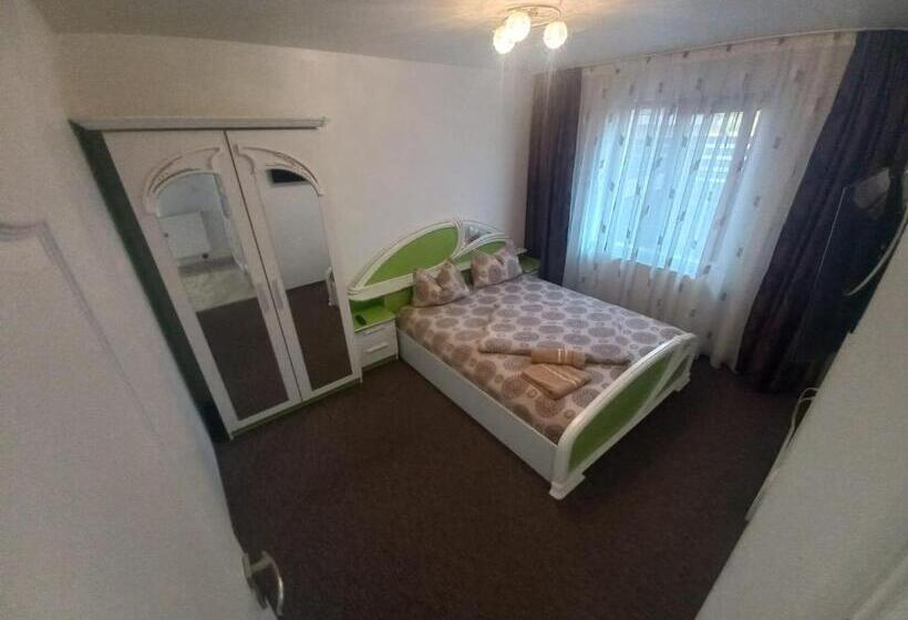 آپارتمان 2 خوابه, Pensiunea Bebe