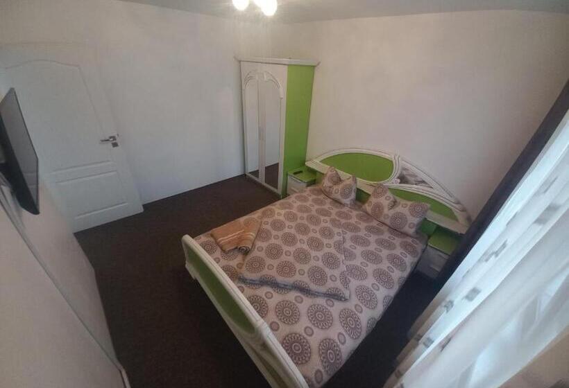 آپارتمان 2 خوابه, Pensiunea Bebe