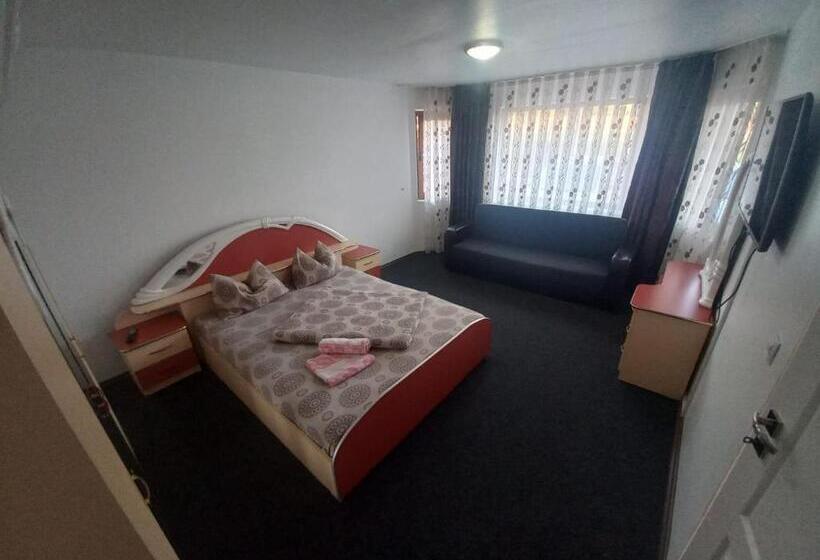 آپارتمان 2 خوابه, Pensiunea Bebe