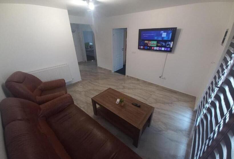 آپارتمان 2 خوابه, Pensiunea Bebe