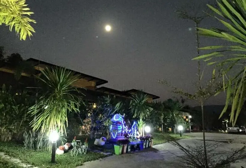 スーペリアールーム, Baan Rai Phufah Resort Chiangrai