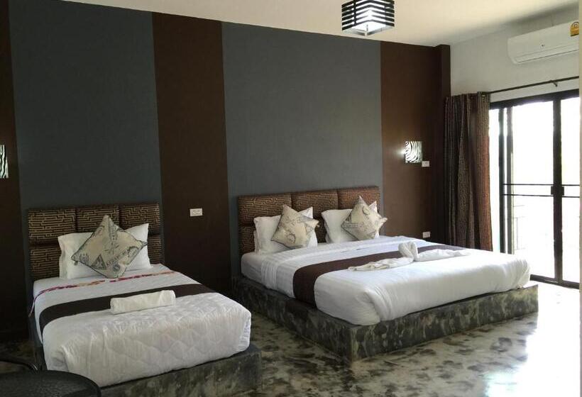 带阳台的豪华间, Baan Rai Phufah Resort Chiangrai