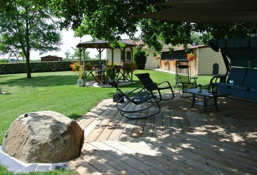 스탠다드 룸, Chez Michel Et Josette