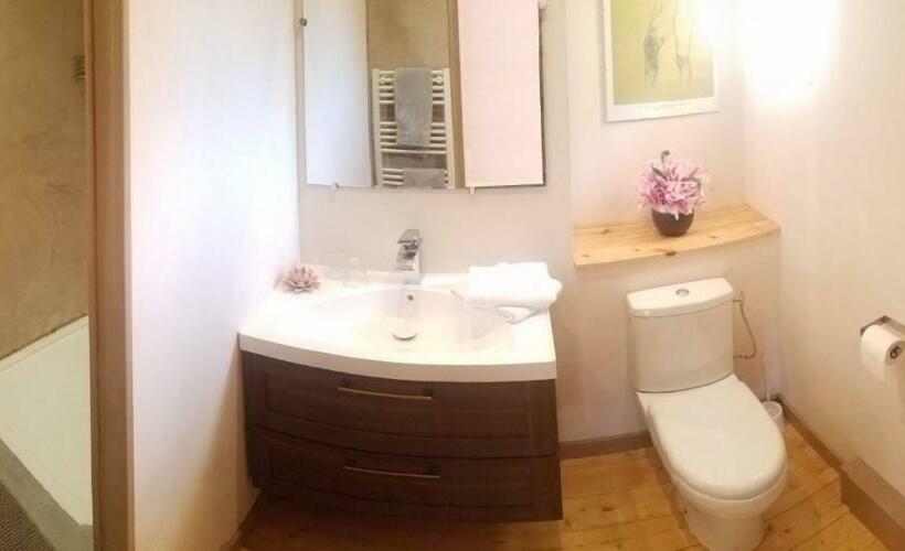 Номер Стандарт Вид на Сад, La Bonne Mine