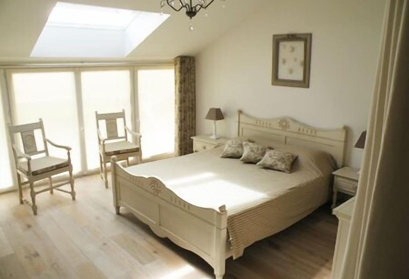 غرفة قياسية, La Grange Champenoise