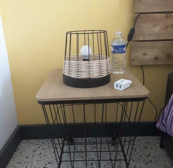 标准房带园景, Philoxenia