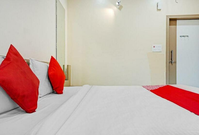 חדר קלאסי לשלושה, Flagship 84218  Bankar House