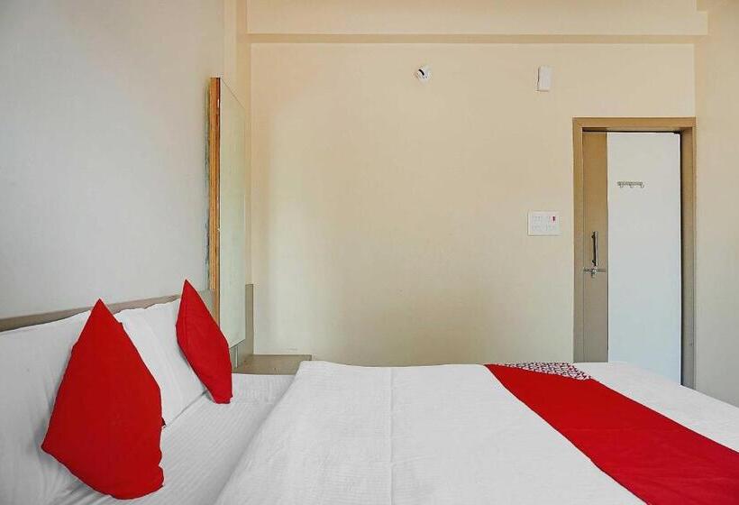 חדר קלאסי לשלושה, Flagship 84218  Bankar House