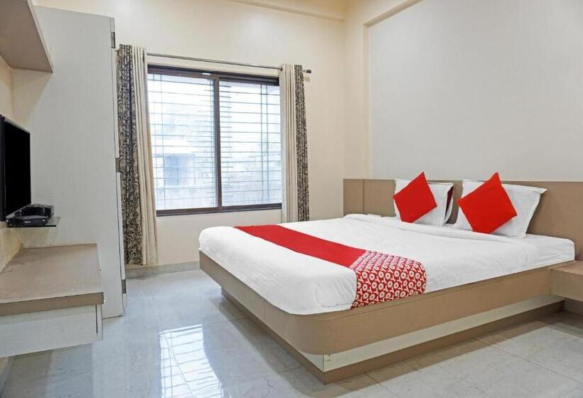 חדר קלאסי לשלושה, Flagship 84218  Bankar House