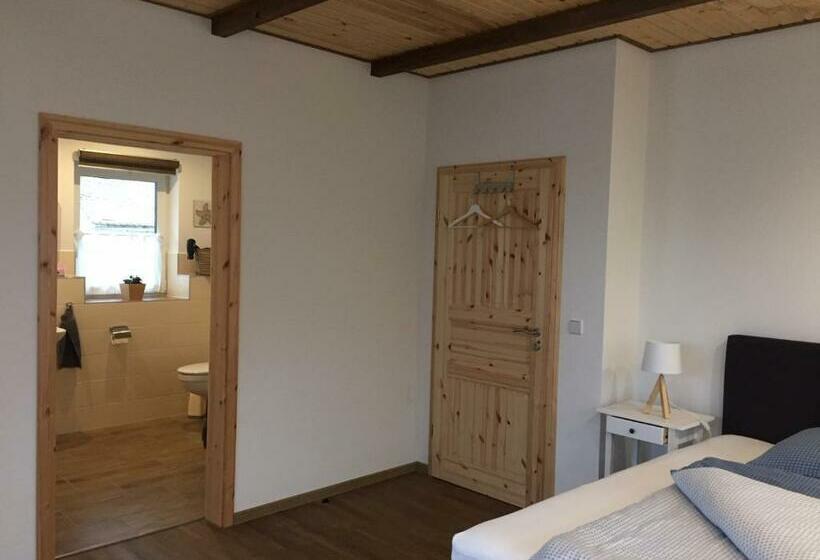 スタンダードトリプルルーム, Gut Fischer