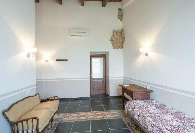 标准三人间, Masseria Agriturismo Moschella