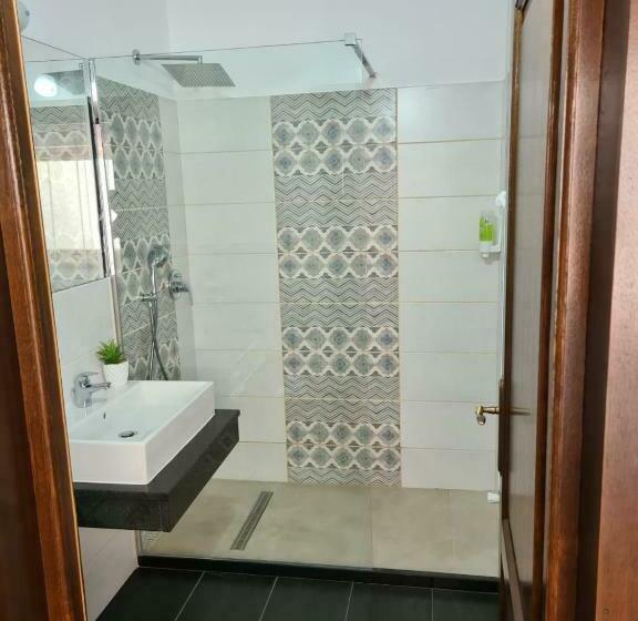 Номер Deluxe, Pensiunea Medaless