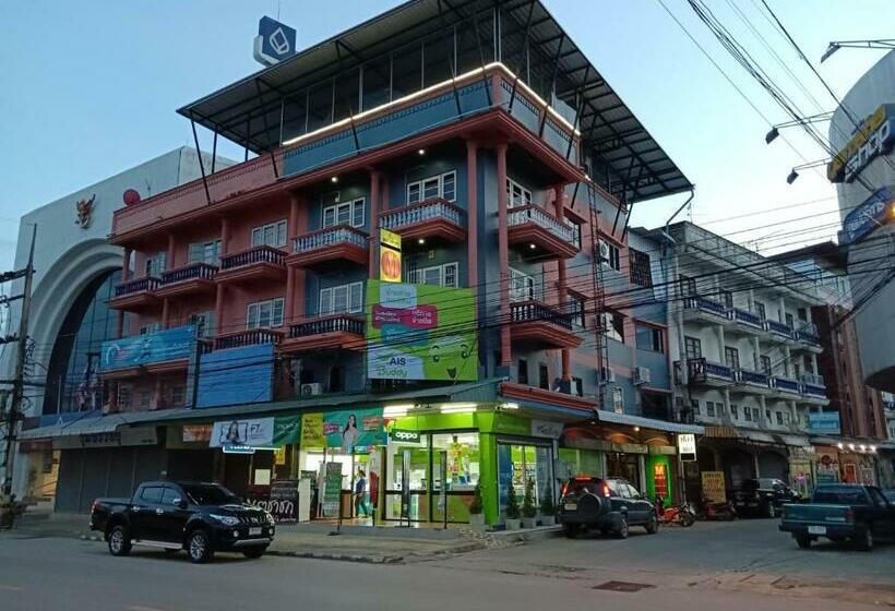 Апартаменты 1 Спальня, M Place
