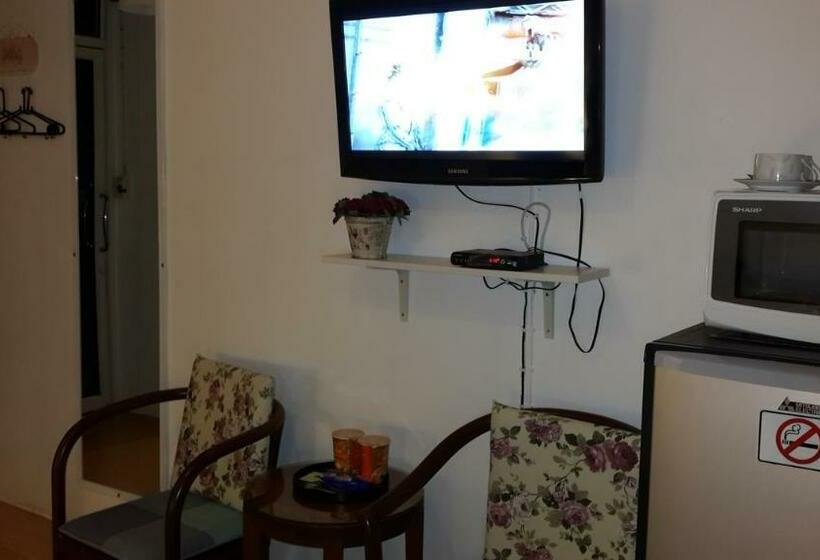 带特大床的标准间, Chomdao Baan Manisa