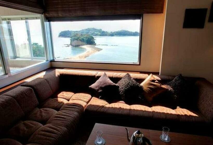 Люкс Вид на Море, Shodoshima International