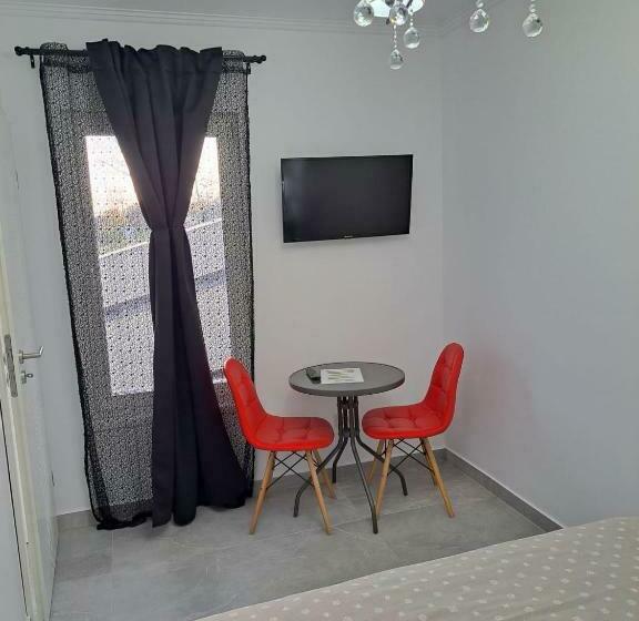 带2个卧室的公寓, Kevin&jessica Rooms