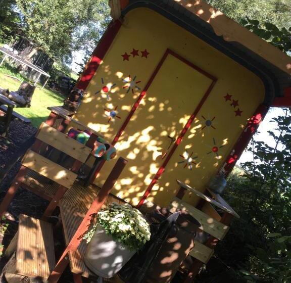 ガーデンビュースタンダードルーム, B&b De Pauw   Country Home Cooking