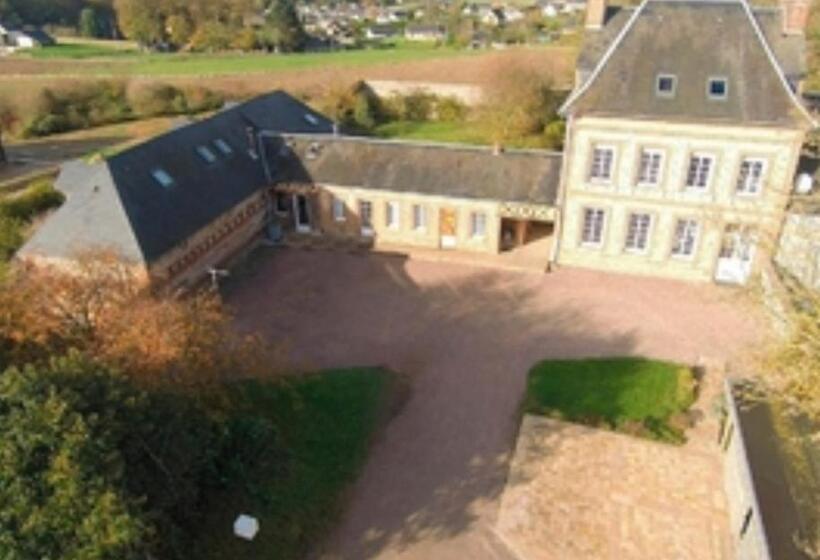 Номер Стандарт Вид на Сад, Chambre & Caux