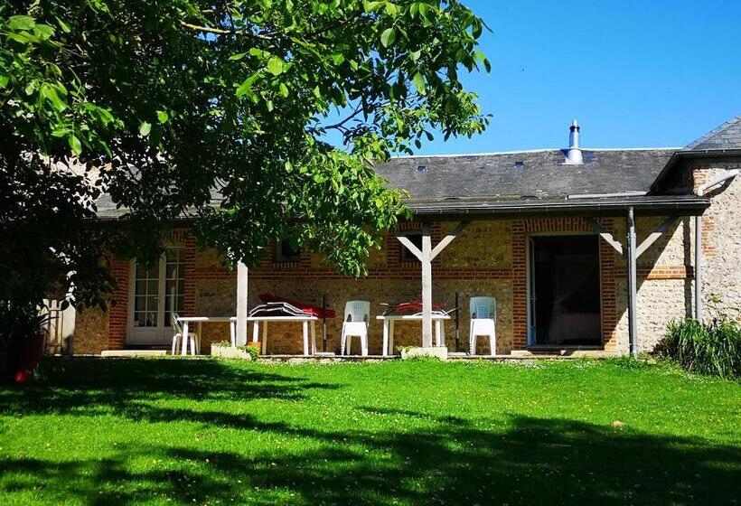 Номер Стандарт Вид на Сад, Chambre & Caux