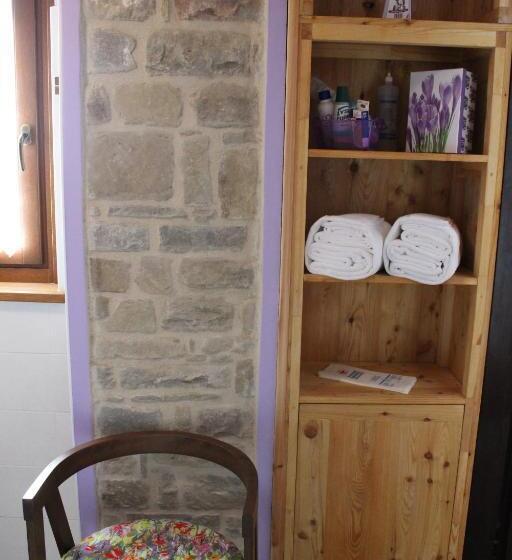 חדר סטנדרט, Cit Ni