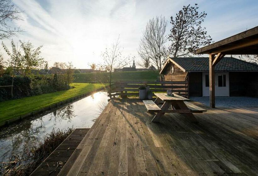 Bungalow Deluxe, Gastenverblijf Rodenburg