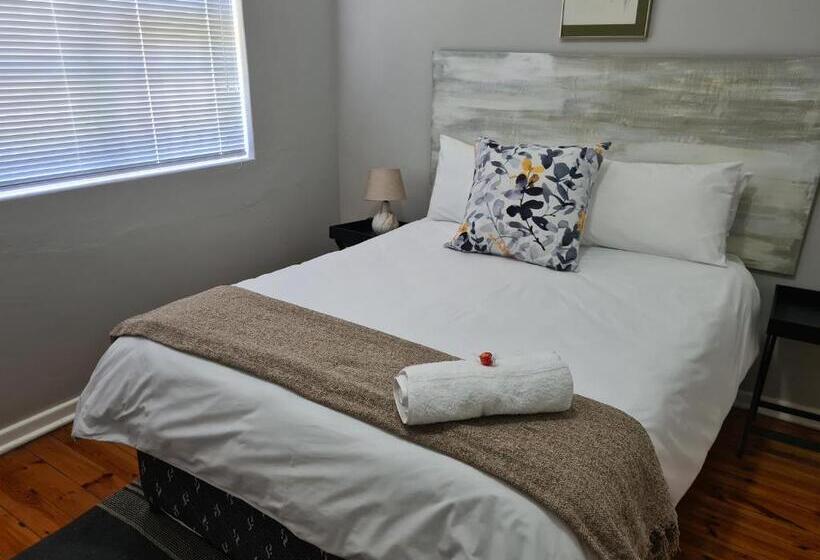 デラックスルーム, House On Aisne