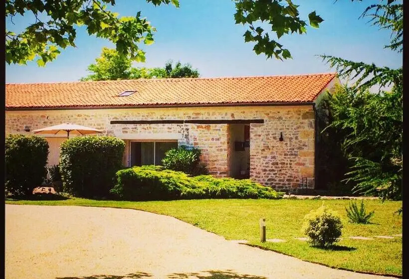 Habitació Estàndard Vista Jardí, La Charentine