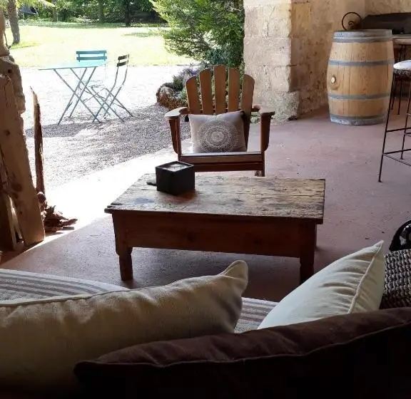 Habitació Estàndard Vista Jardí, La Charentine
