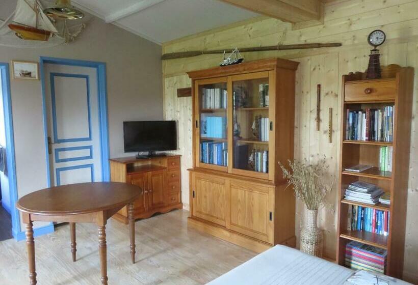 Номер Стандарт Вид на Сад, Les Petites Aunettes