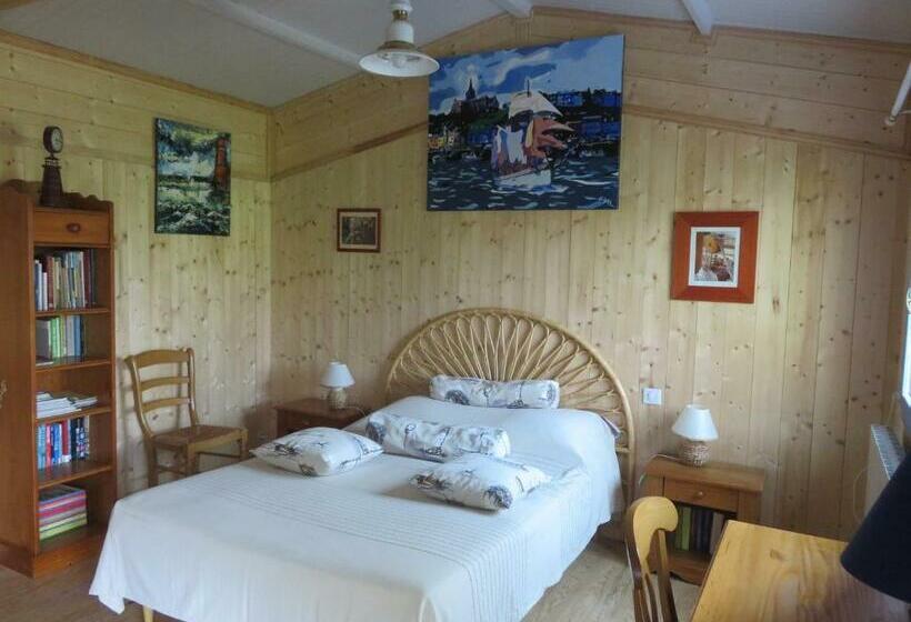 Номер Стандарт Вид на Сад, Les Petites Aunettes