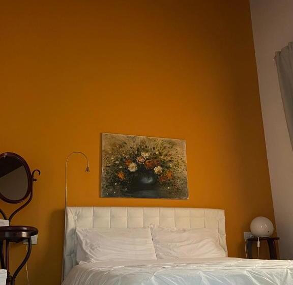 חדר דלוקס, Vieniacasaccadia